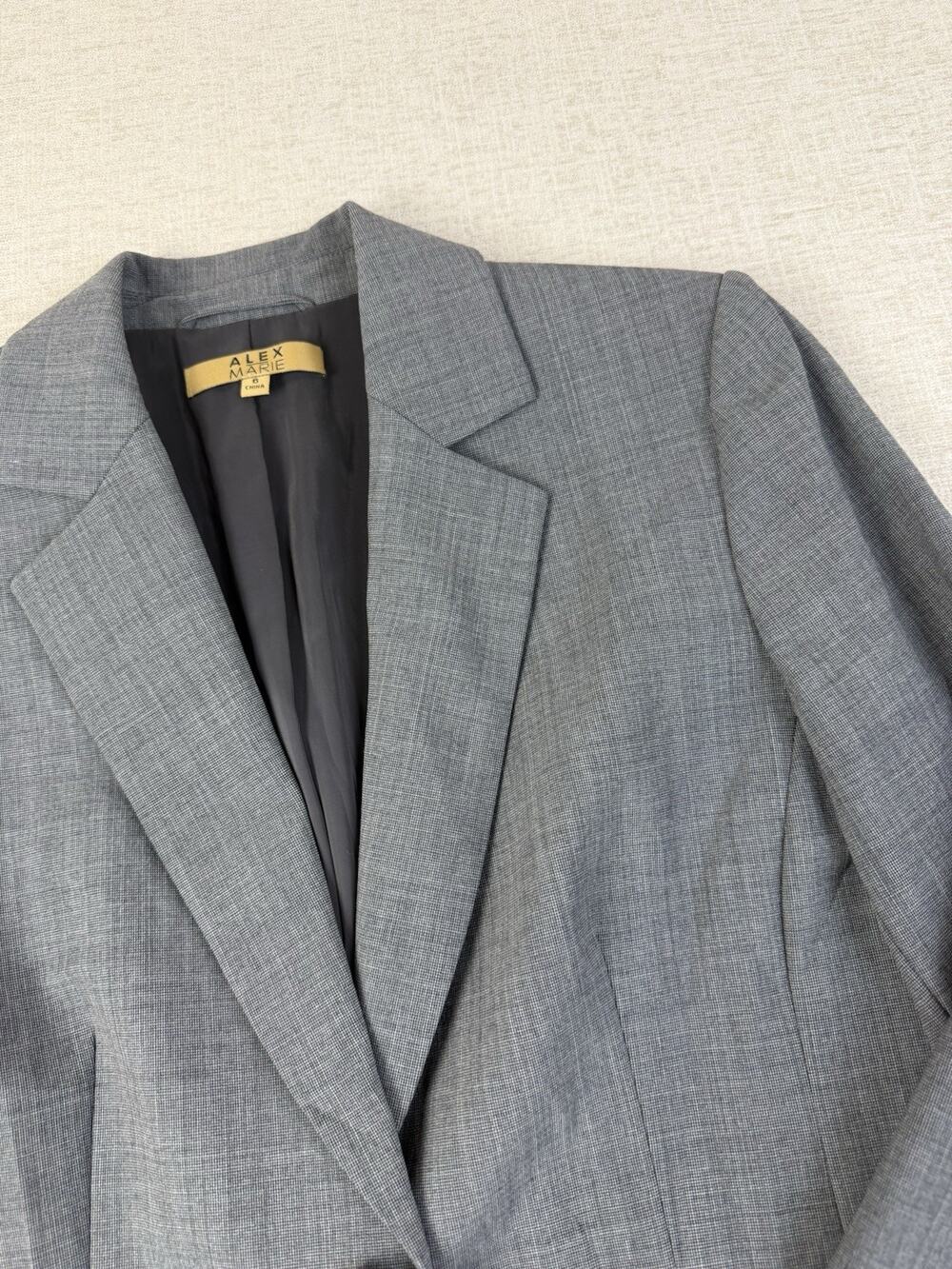 NWT Alex Marie Tolly Women’s 6 Gray Wool Blend Stretch Blazer Jacket